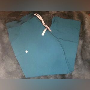 New Figs Kade Cargo Scrub Pants Caribbean Women's Size XL Petite